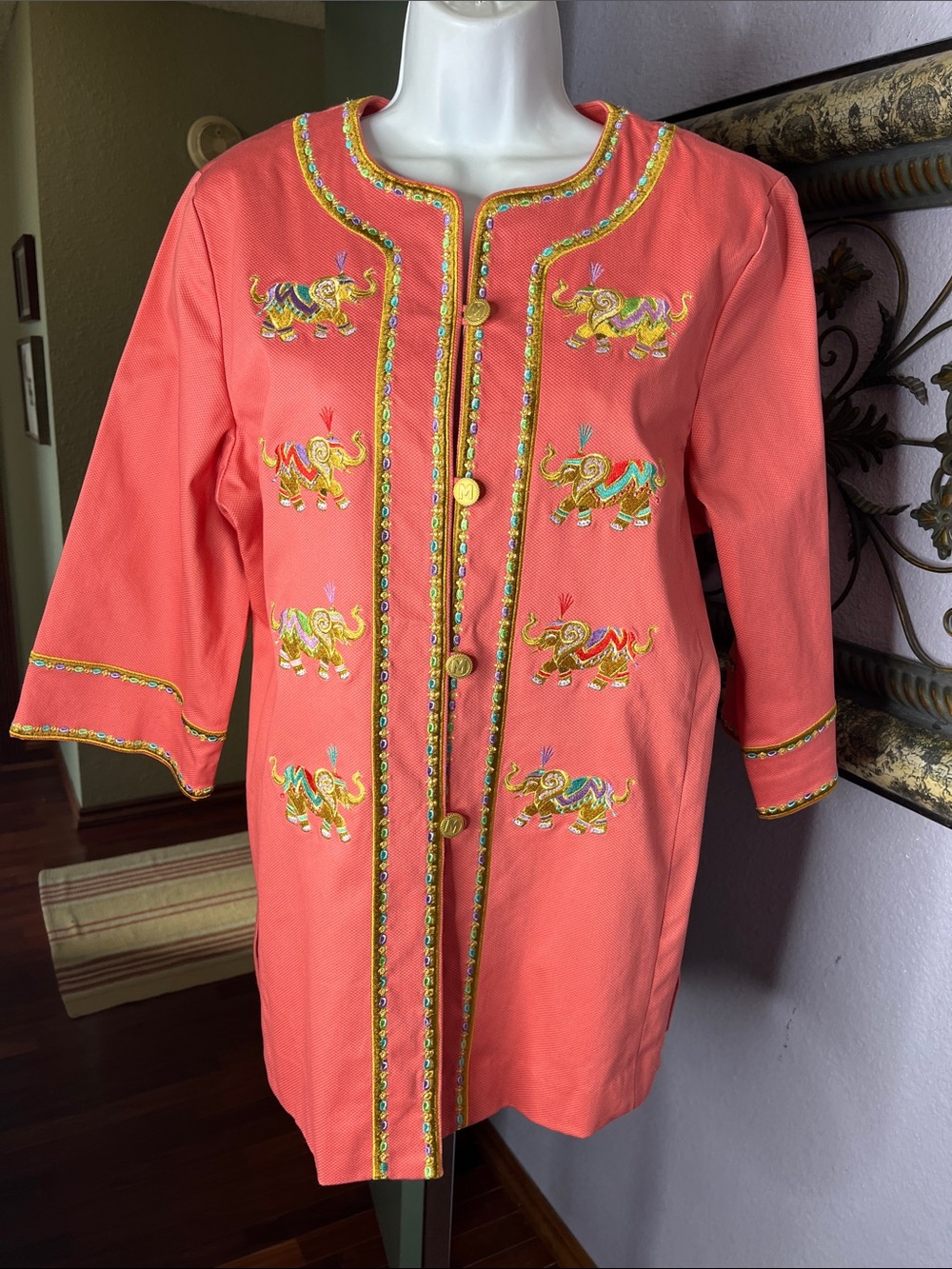 VTG Coral Embroidered Button Front Bob Mackie  Wearable Art Blazer Sz M